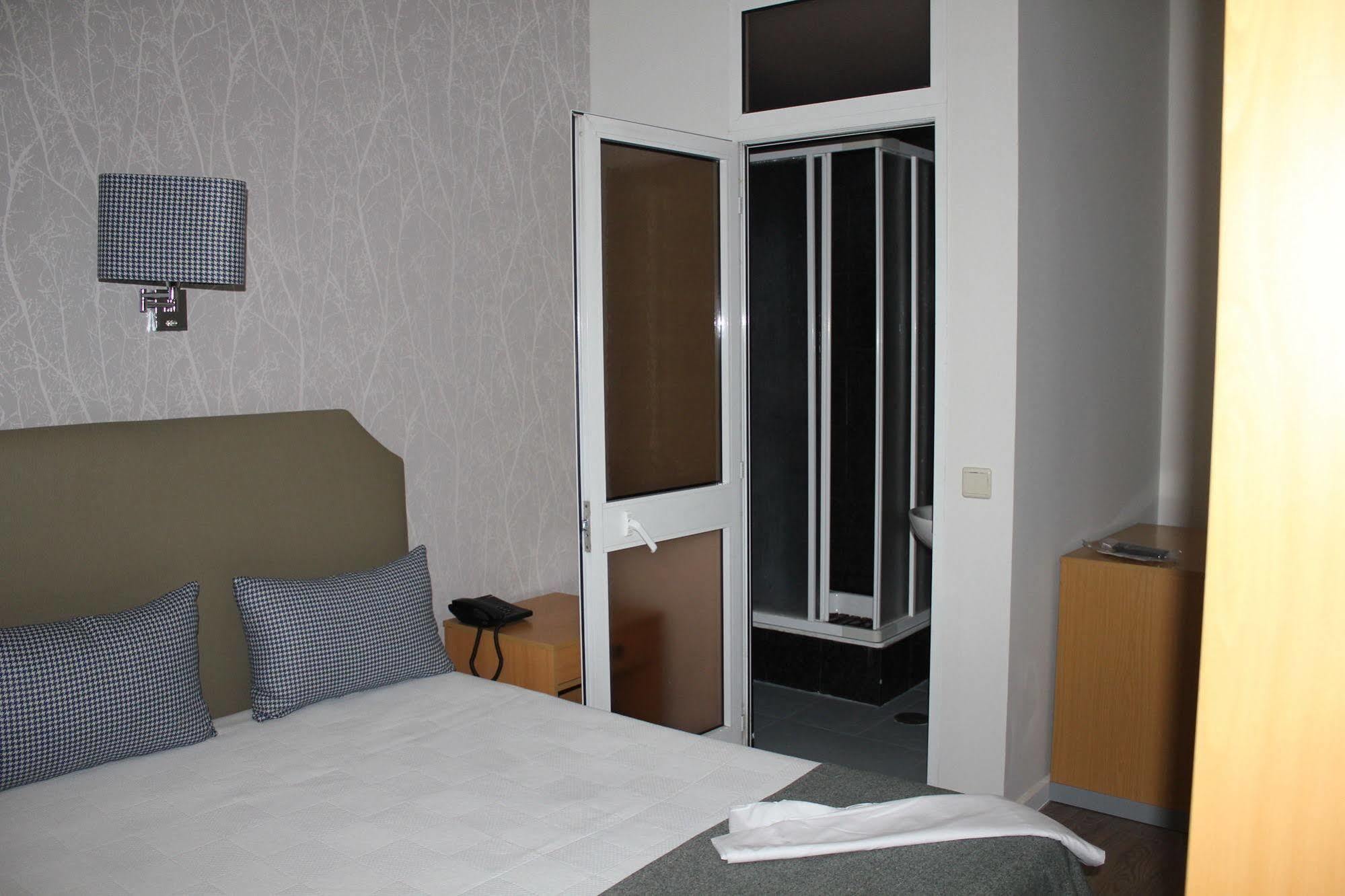 Guest House Porto Clerigus Екстер'єр фото